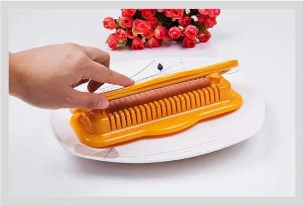 1PC Hot dog Cutter Kitchen Tool Sausage Peeler Salad Tool Knife Ham Slicer Banana Cutter Device Gadget Banana Cutter OK 0491 - Image 4