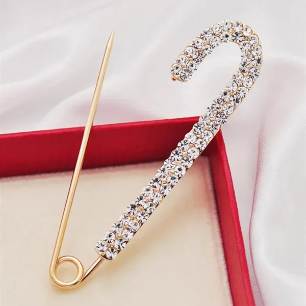Big Luxury Crystal Rhinestone Brooch for Women Girls Silver Color Safty Pin Brooch Lapel Pin Badge Sweater Dress Clothing Decor